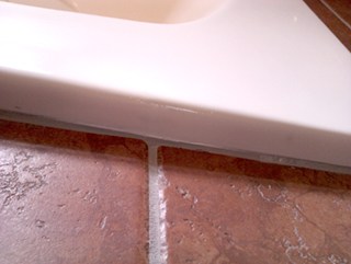 Acrylic fiberglass tub crack repair after.