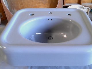3 coats of high build primer applied to make the pedstal sink perfect.